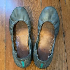 Tieks size 7 in metallic pewter